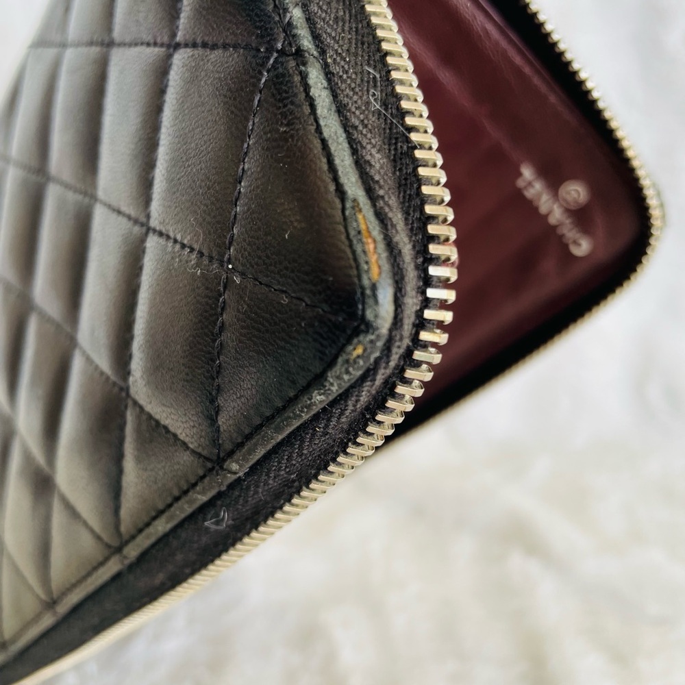 CHANEL Black Lambskin Quilted Leather  Zip around Wallet - Picture 15 of 16